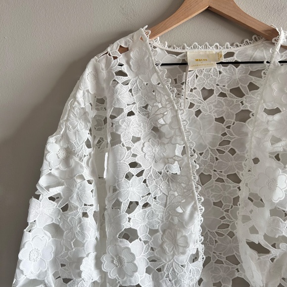 Anthropologie Floral Appliqué Shrug | White | One Size | NWT - Picture 7 of 16